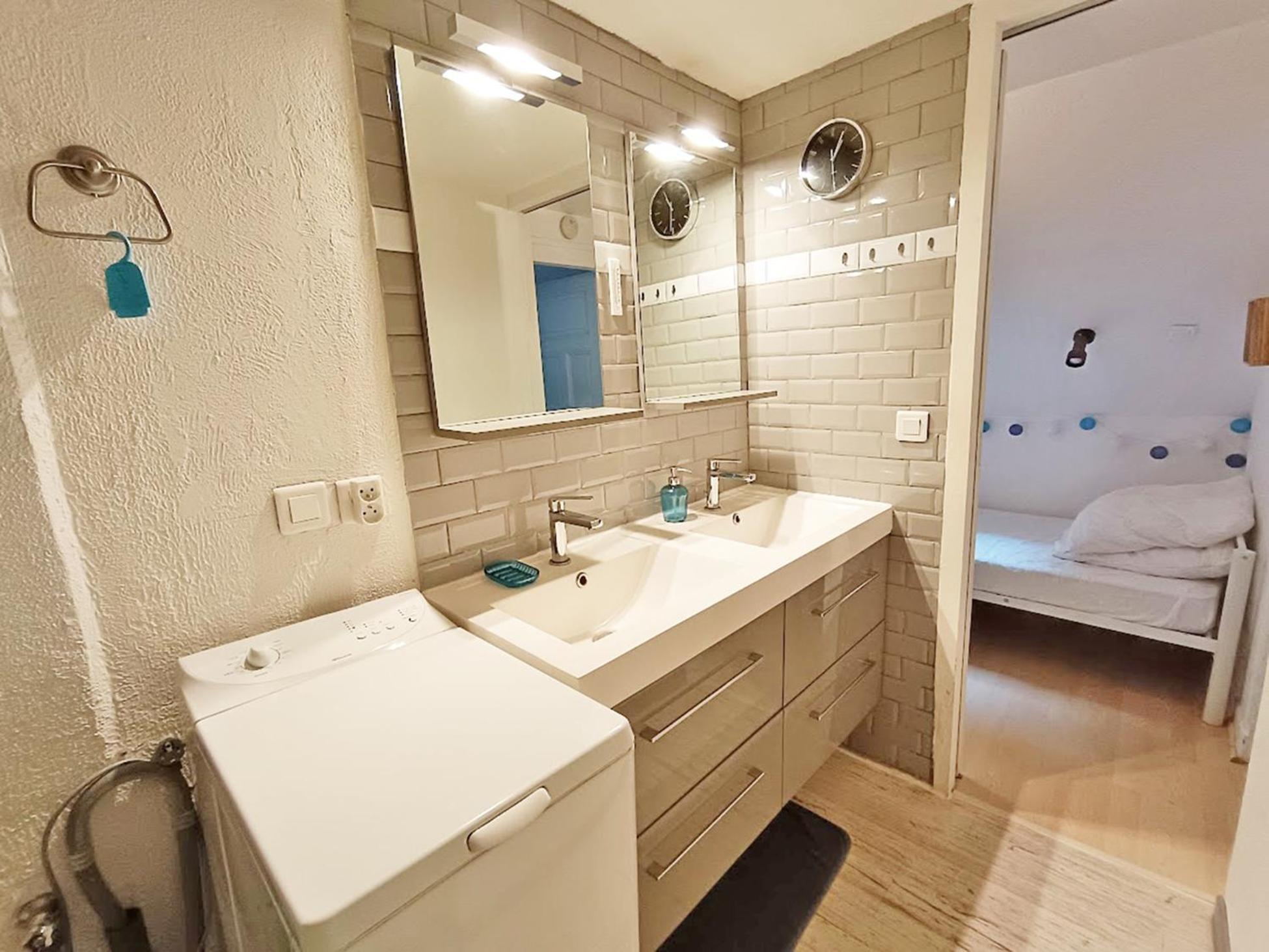 Appartement Les Estives, T2 Bis, Centre Luchon, Wifi, 6 Personnes à Bagnères-de-Luchon Extérieur photo